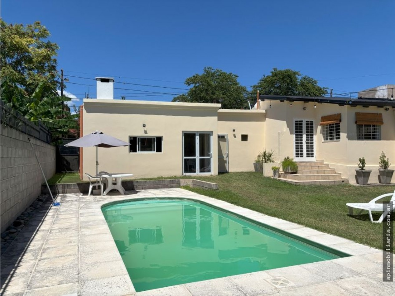 VENTA CASA 3 DORMITORIOS EN BARRIO LOS MANANTIALES C. PAZ