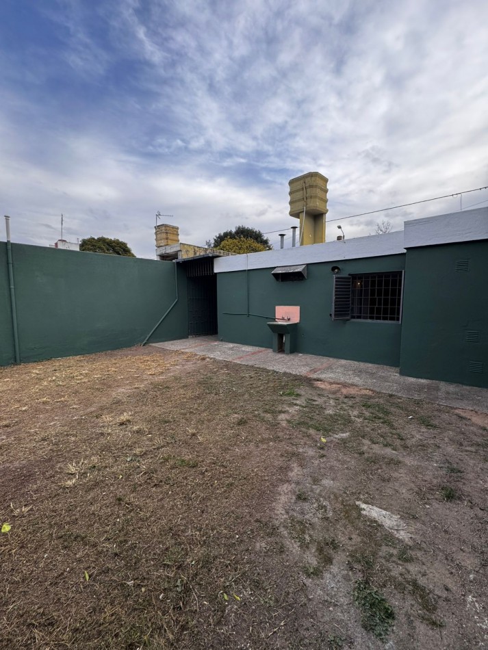 VENDO CASA 2D APTA CRED