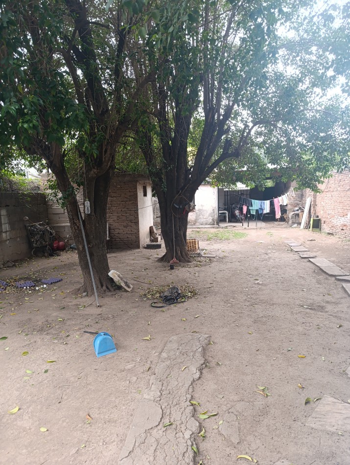 Los platanos. Oportunidad casa + dpt 