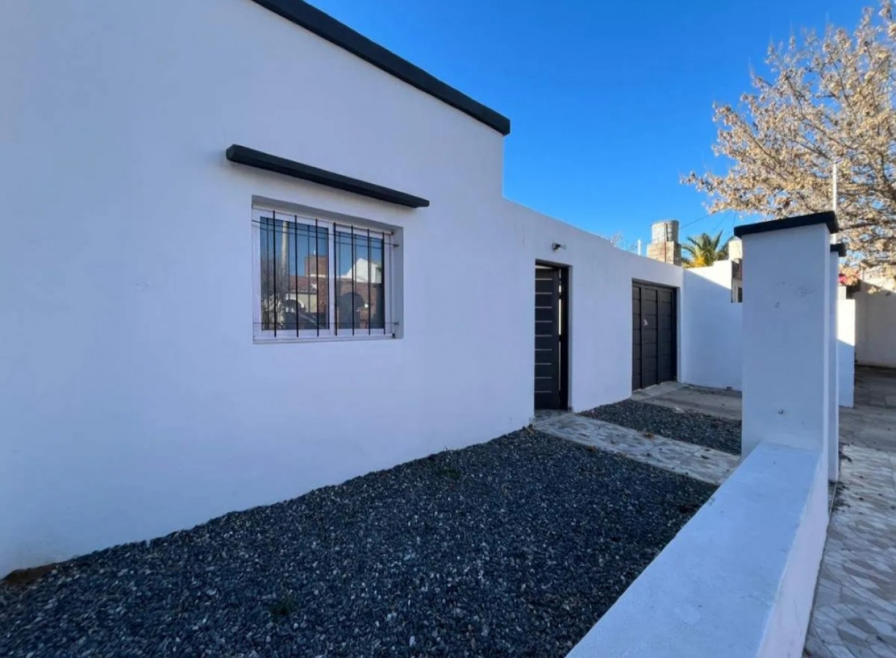 Propiedad remodelada a nueva Rosedal 2d.