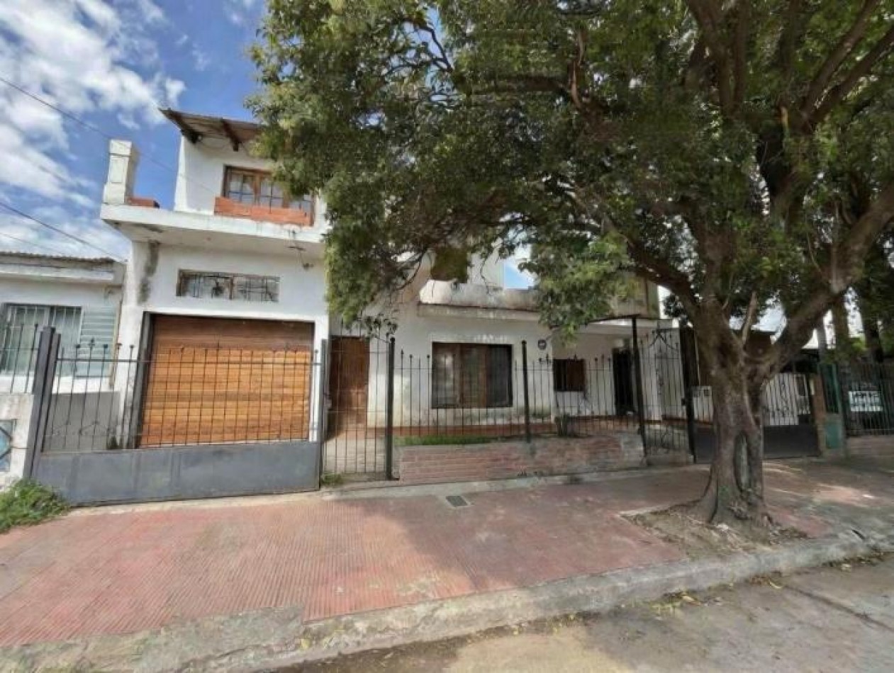 Vendo casa + dpt zona ruta 20