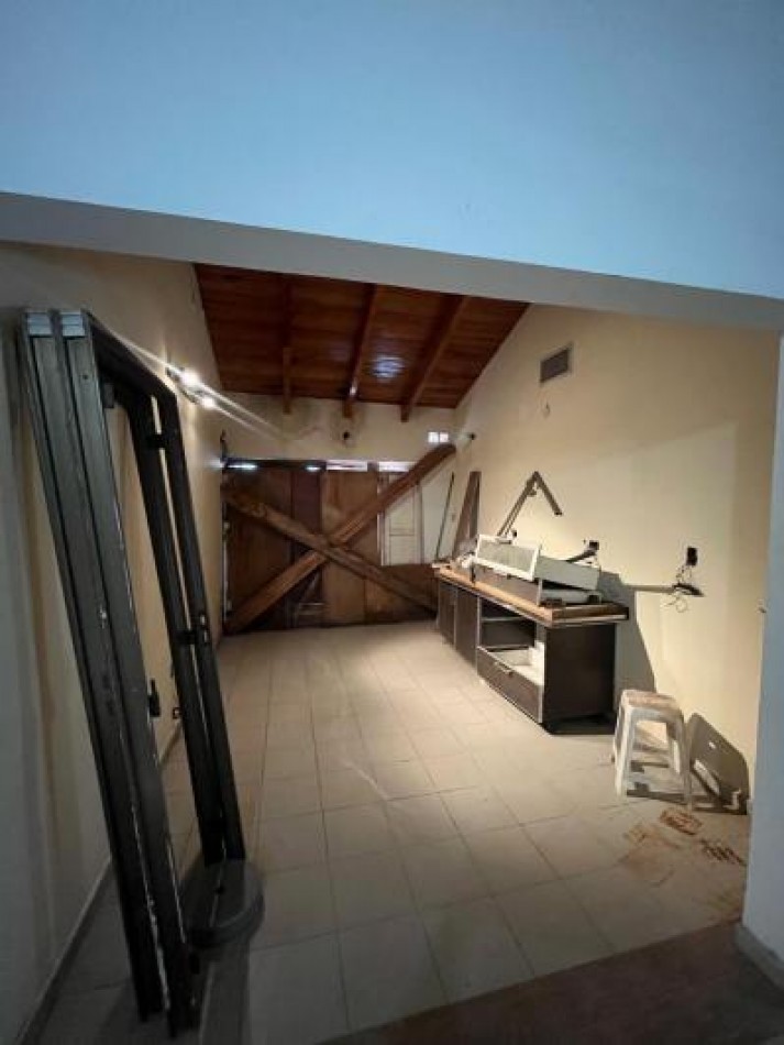Vendo casa + dpt zona ruta 20