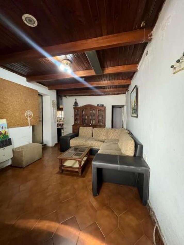 Vendo casa + dpt zona ruta 20