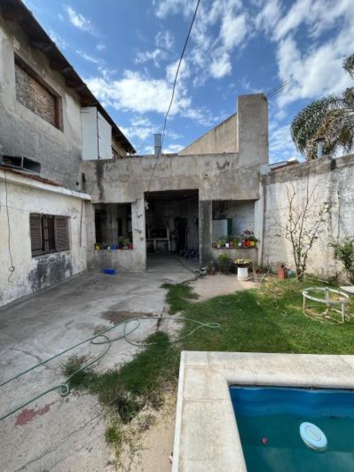 Vendo casa + dpt zona ruta 20