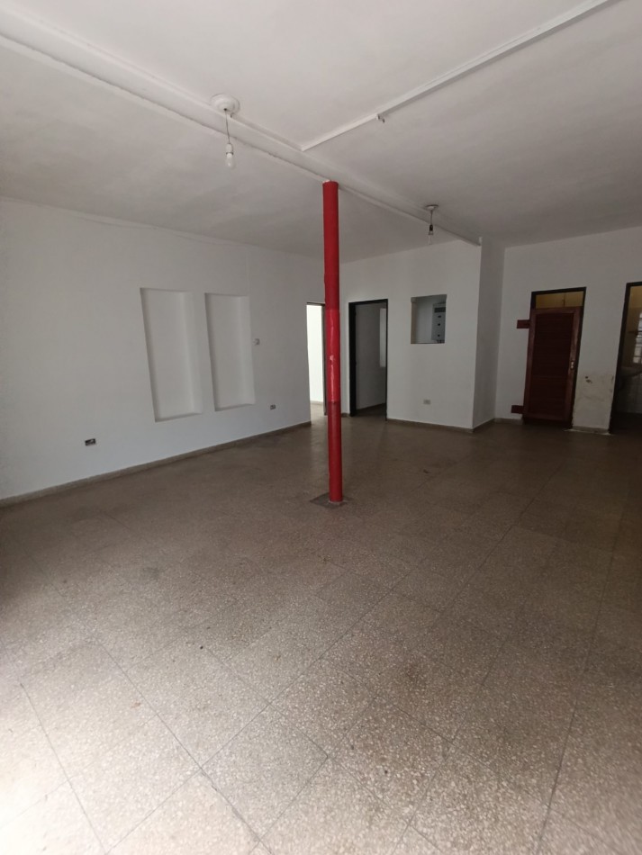 Vendo salon comercial+ 3 Dptos B Parque Velez Sarsfield 