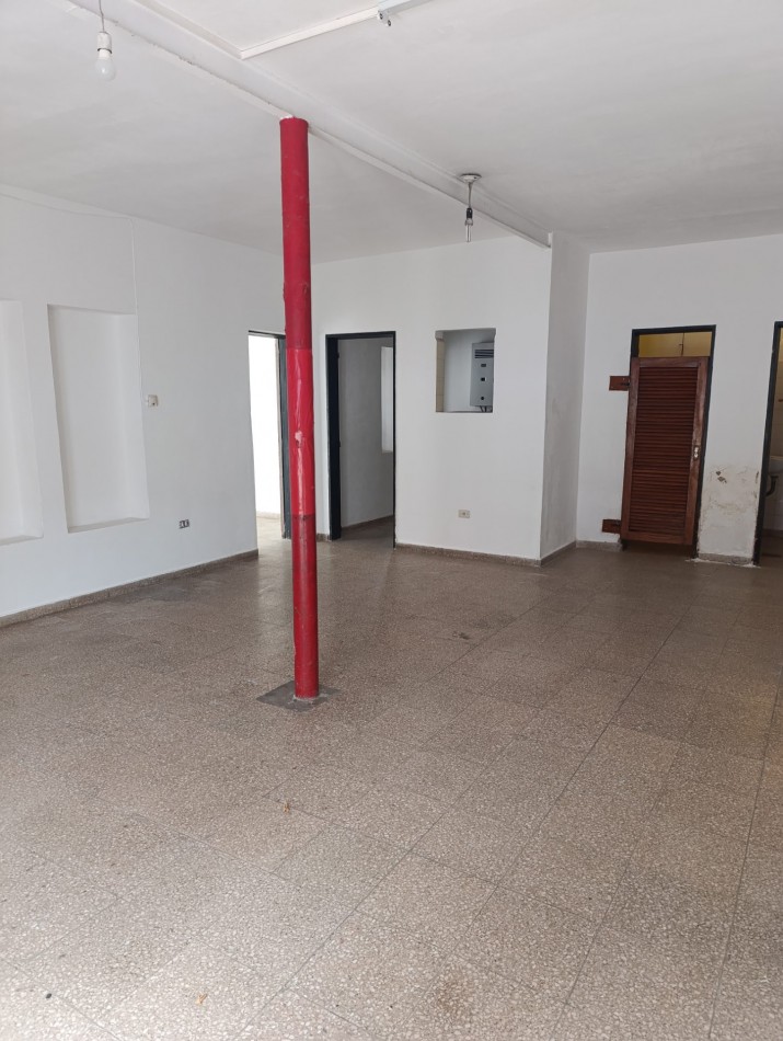 Vendo salon comercial+ 3 Dptos B Parque Velez Sarsfield 