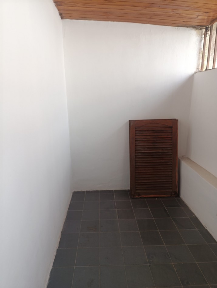 Vendo salon comercial+ 3 Dptos B Parque Velez Sarsfield 