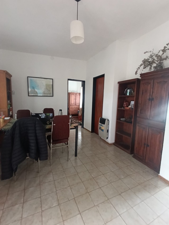 Vendo salon comercial+ 3 Dptos B Parque Velez Sarsfield 