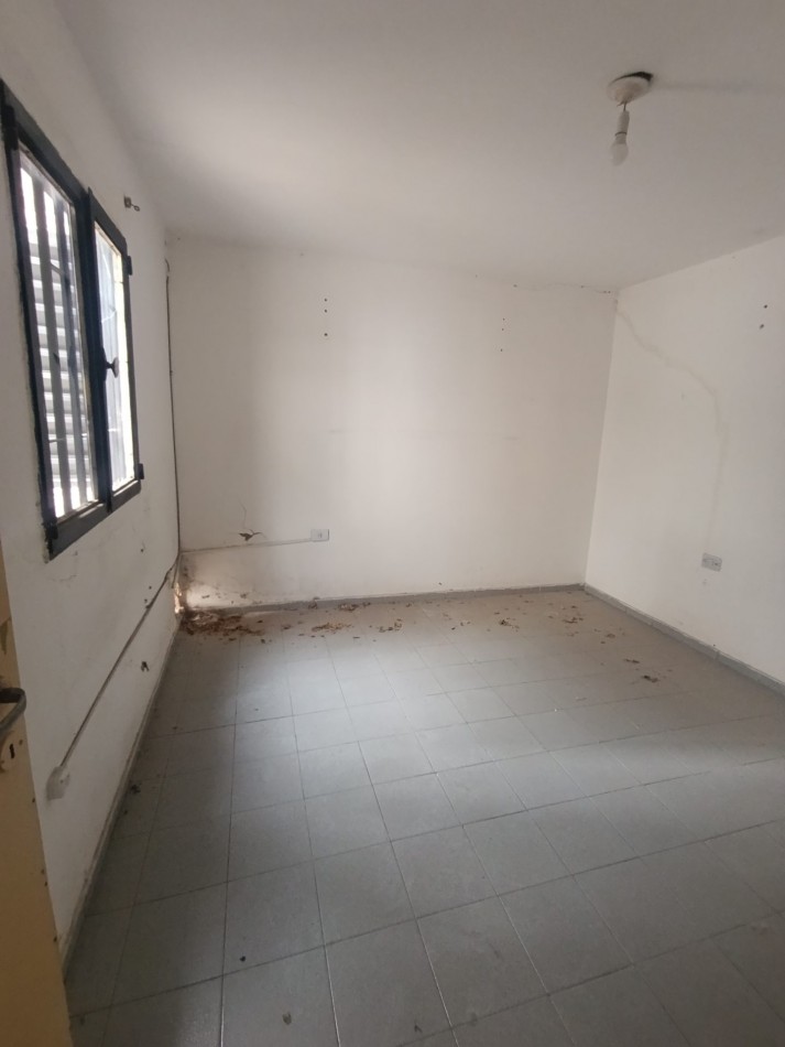 Vendo salon comercial+ 3 Dptos B Parque Velez Sarsfield 