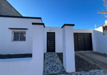 Propiedad remodelada a nueva Rosedal 2d.